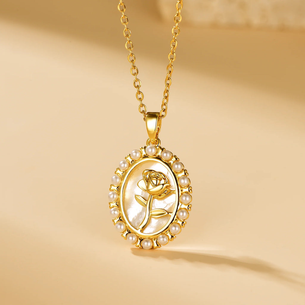 Shiny Tulip Necklace