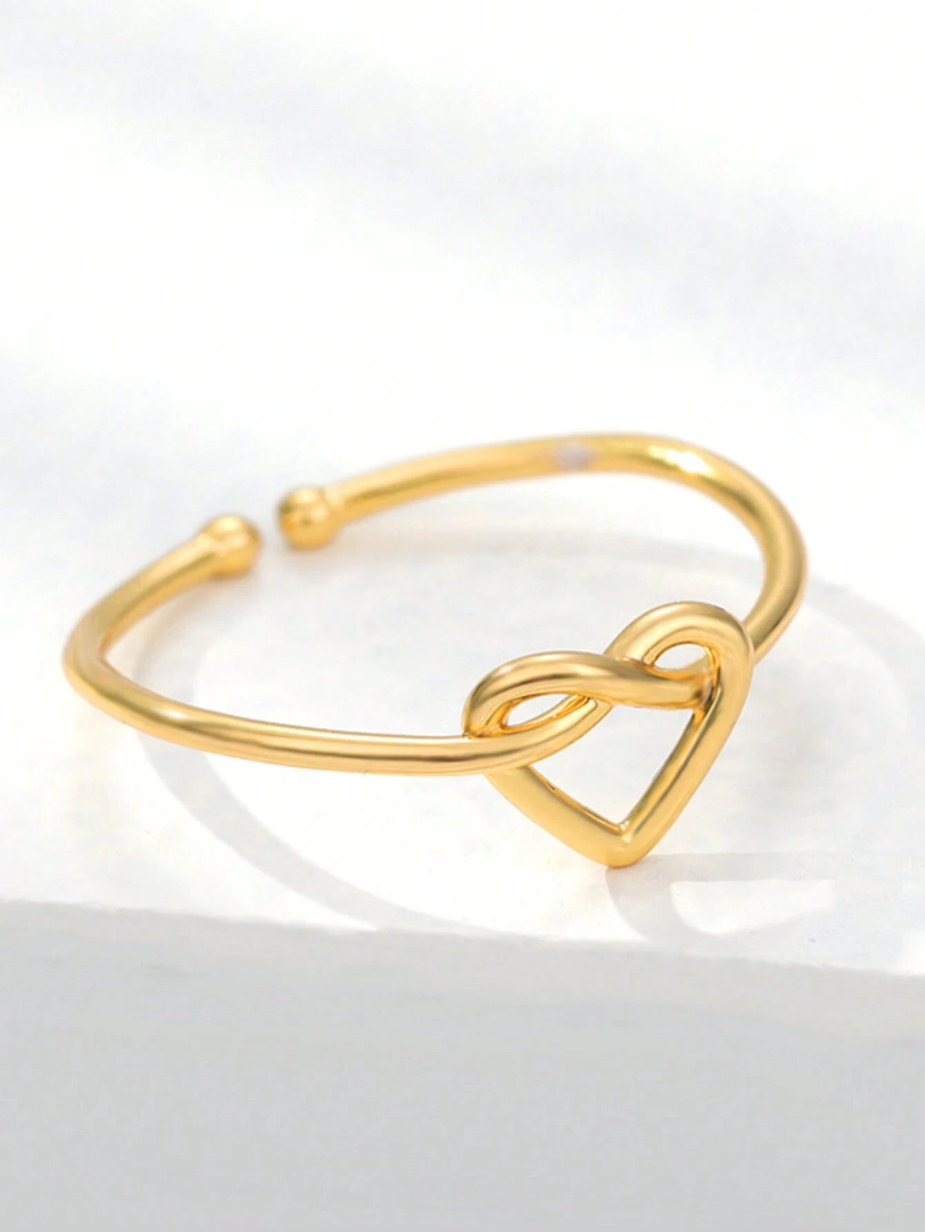 Heart ring