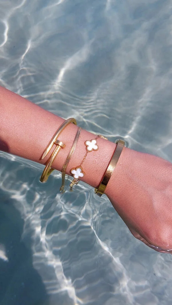 Gold Bracelet Polished