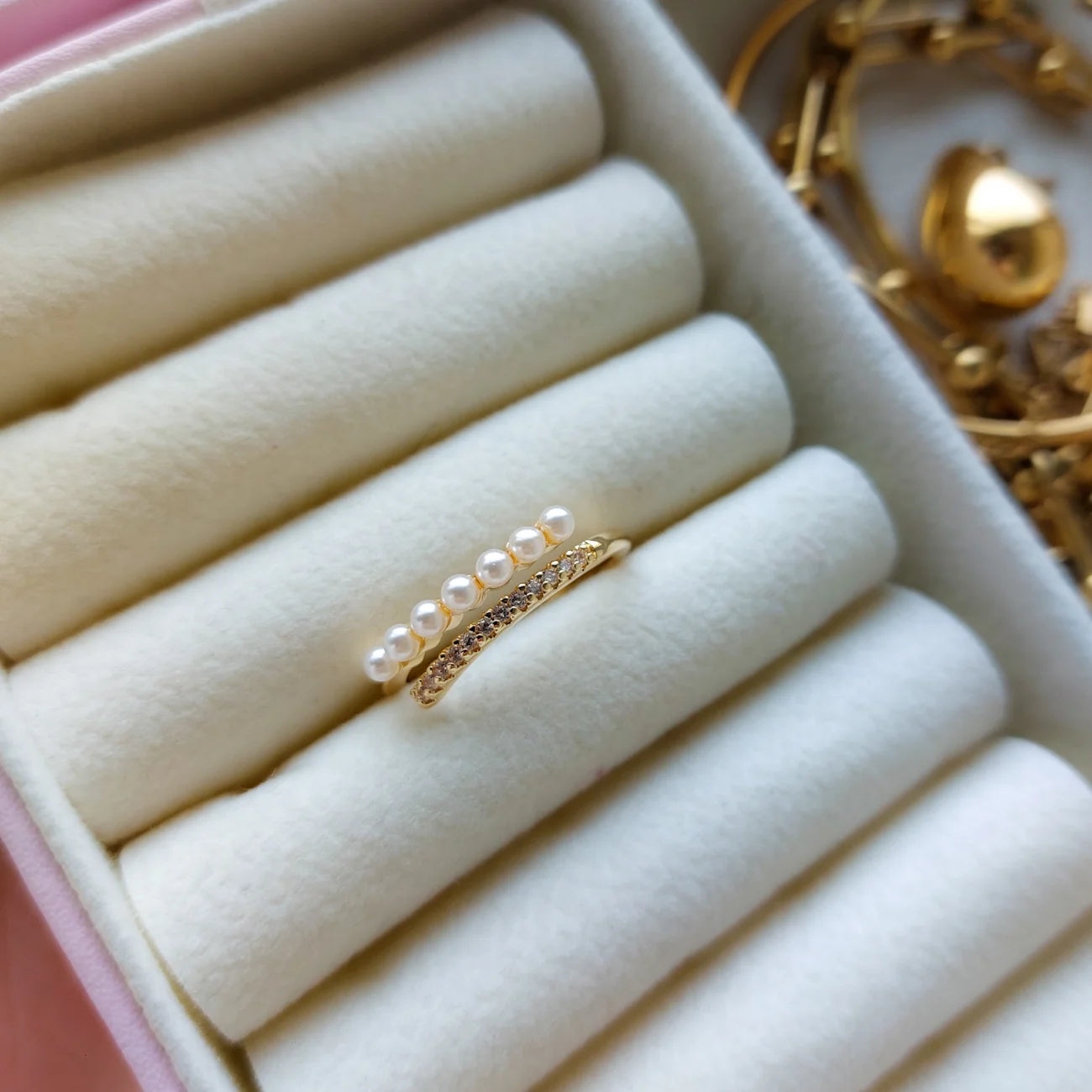 Pearl x Rhinestone Ring