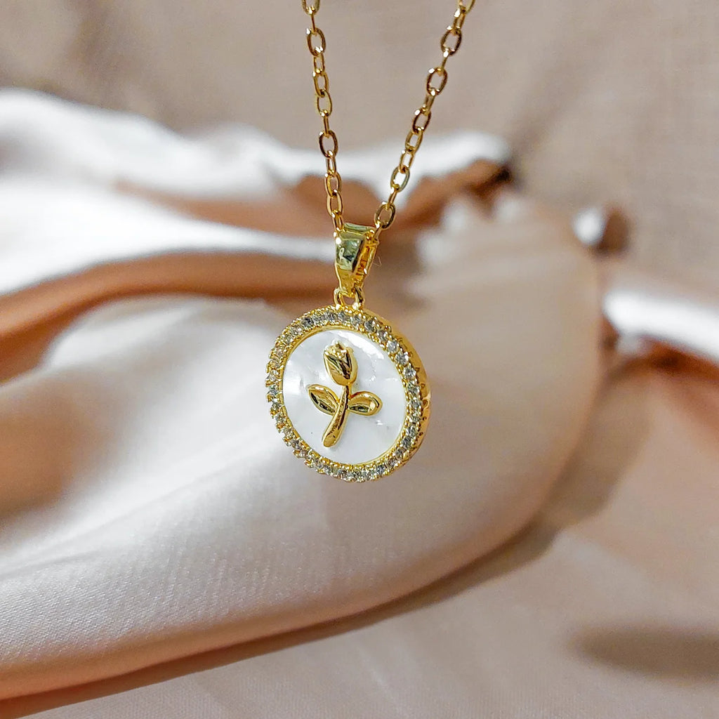 Tulip Flower Necklace