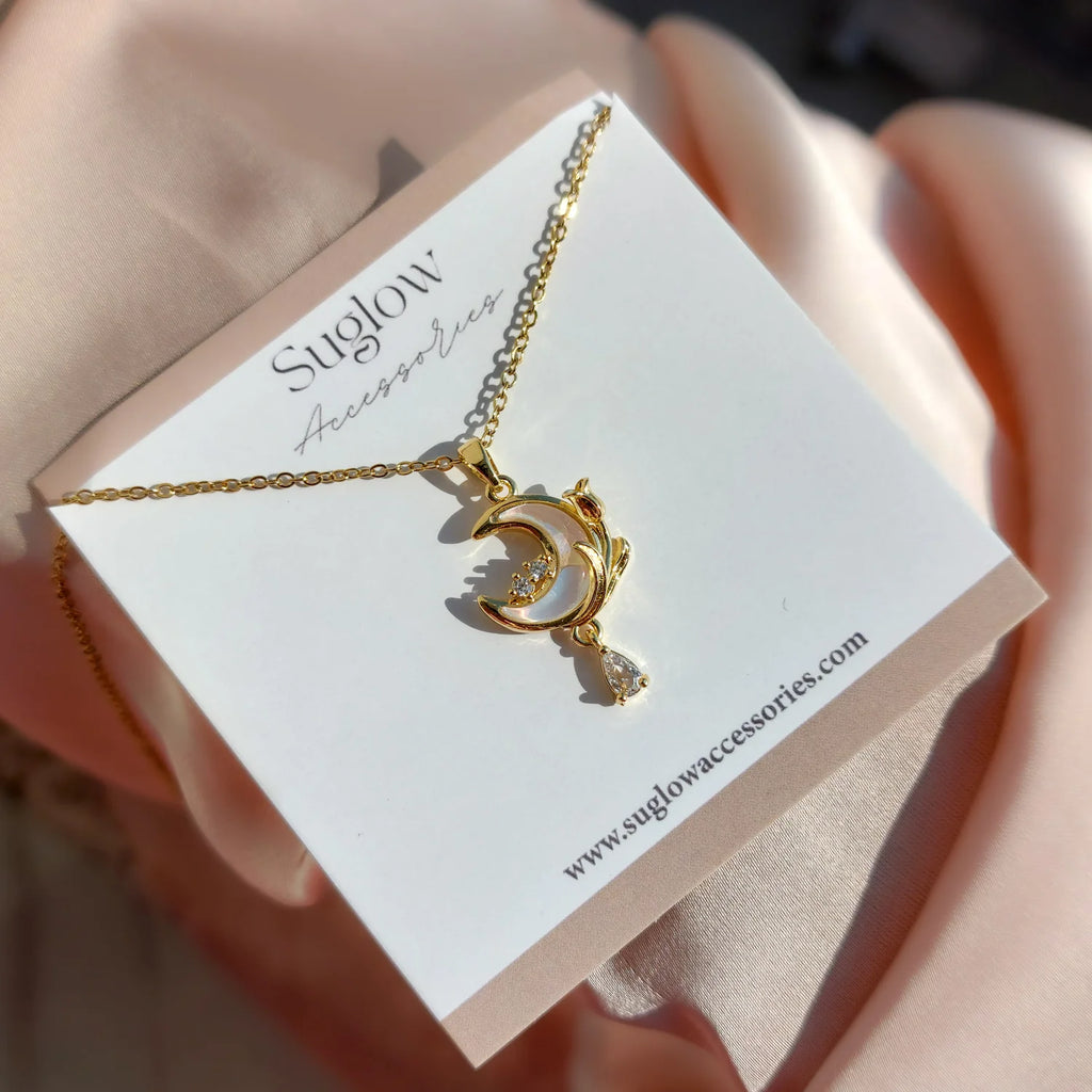 Moon Zircon Necklace White