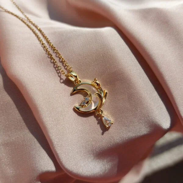 Moon Zircon Necklace White