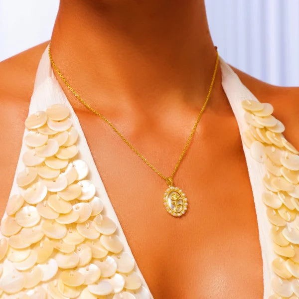 Shiny Tulip Necklace