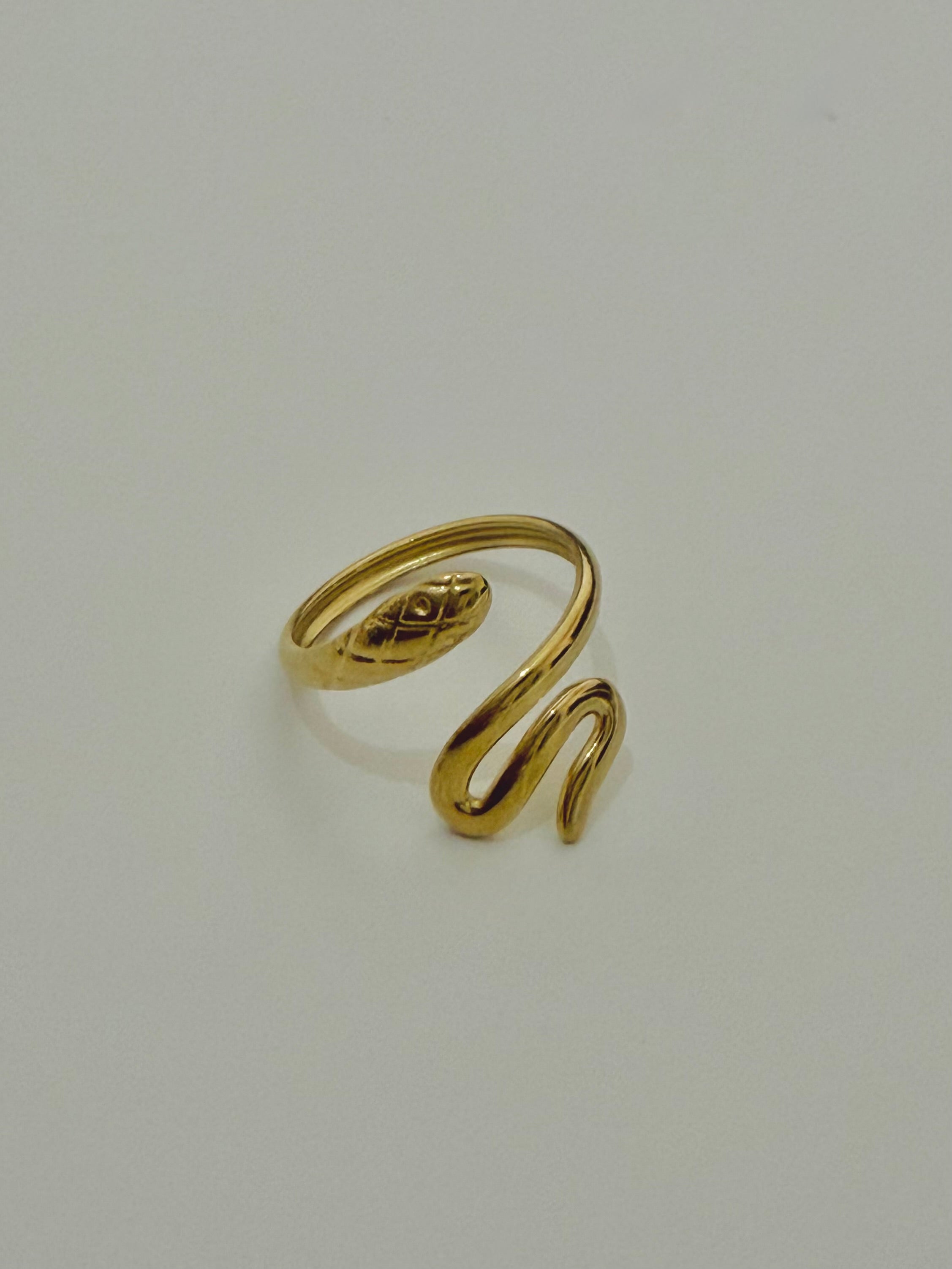 Sahara Snake Ring