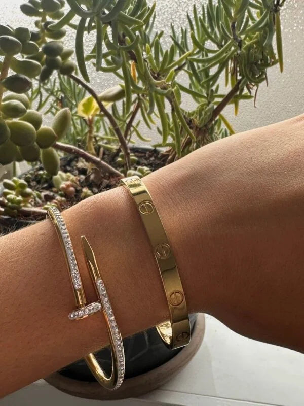 Nail Bangle Stones ll
