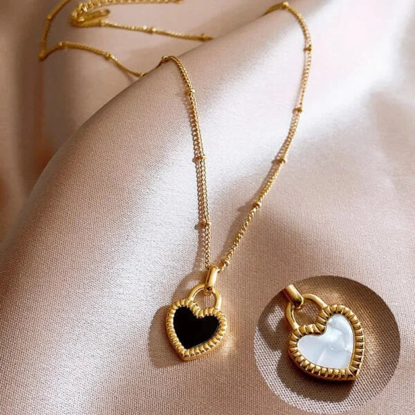 Double Sided Heart White x Black