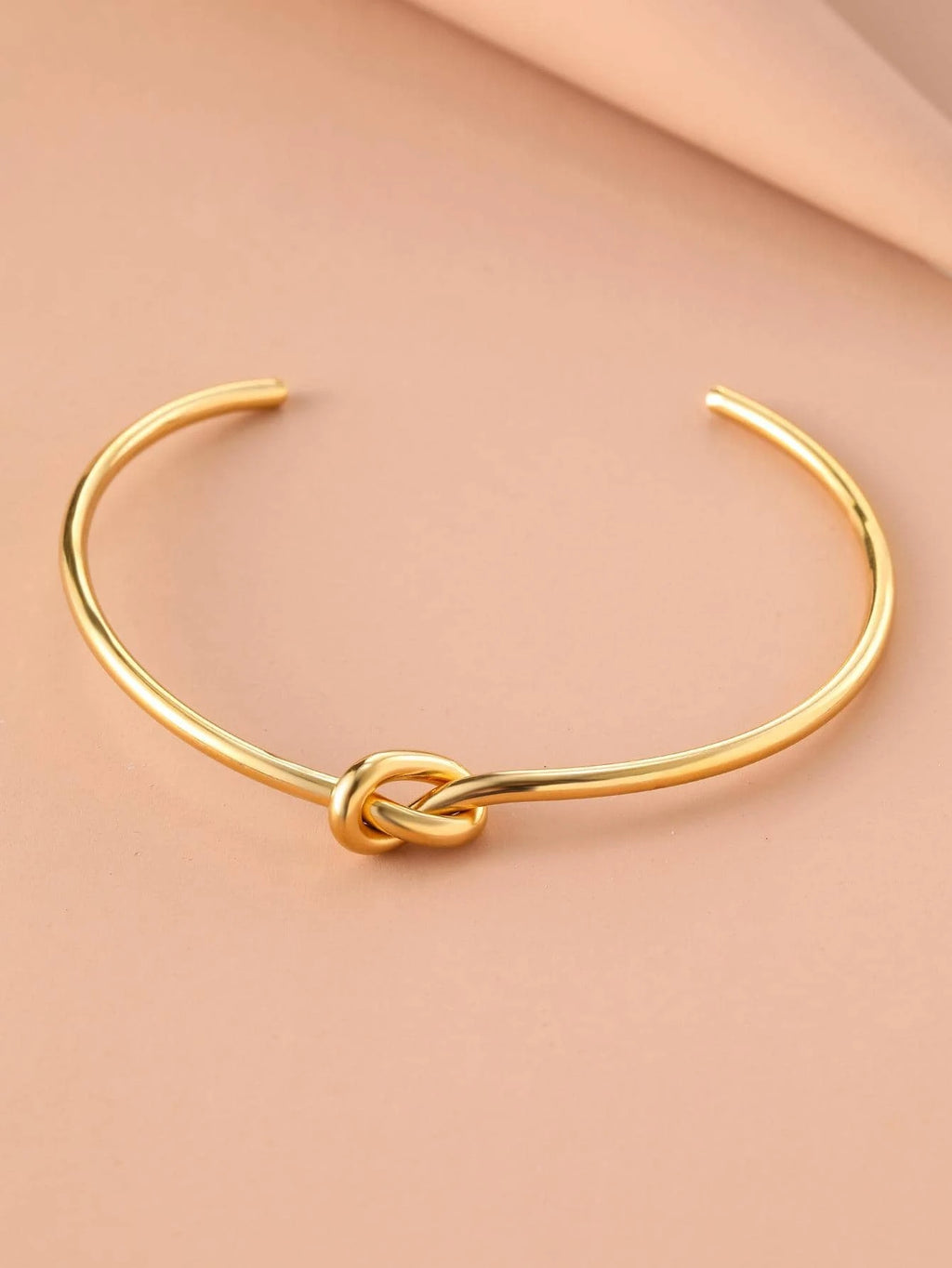 Knot Bracelet