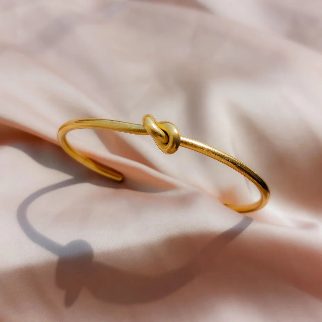 Knot Bracelet
